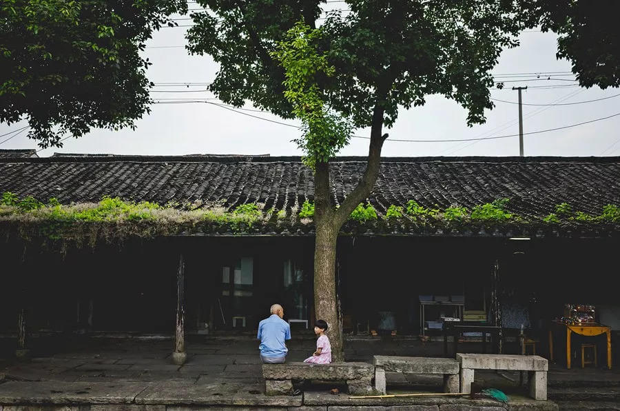 街头就是一个有温度的图书馆