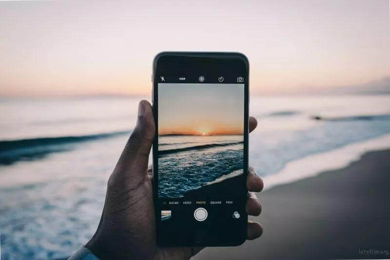 手机拍照和相机相比，最大的区别在哪里？