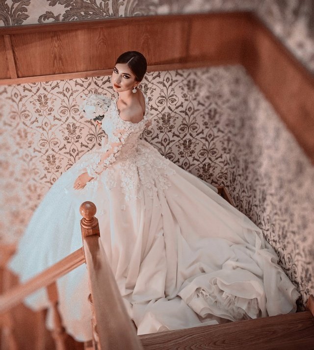 俄罗斯女摄影师的梦境花嫁婚纱摄影写真