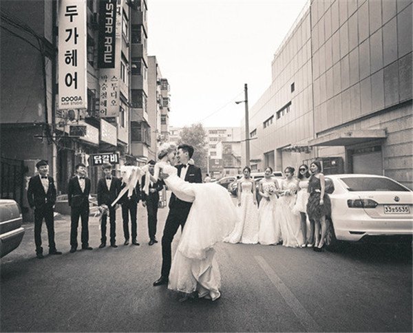 外景摄影：不在婚礼现场也可以拍纪实婚礼